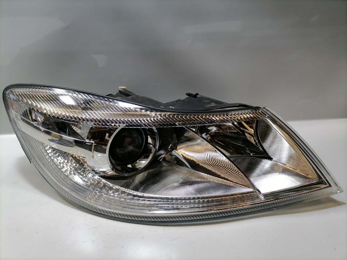 Skoda Octavia 2 1Z original Scheinwerfer vorn links Halogen Facelift Bj.2012